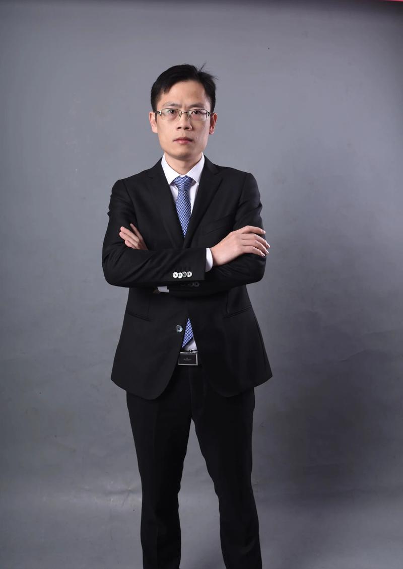 雷淑明 视觉与舞美负责人